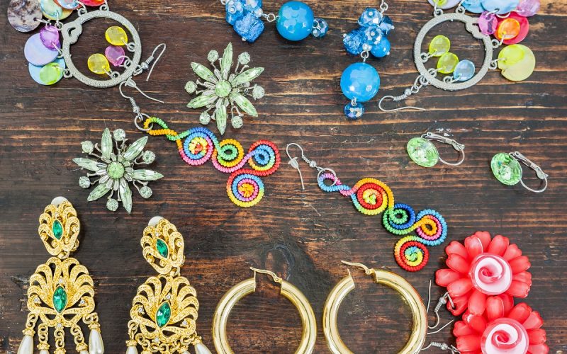 How to Choose the Perfect Statement Piece for Any Outfit