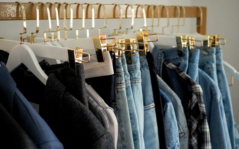 The Ultimate Guide to Building a Capsule Wardrobe: Essentials You Need